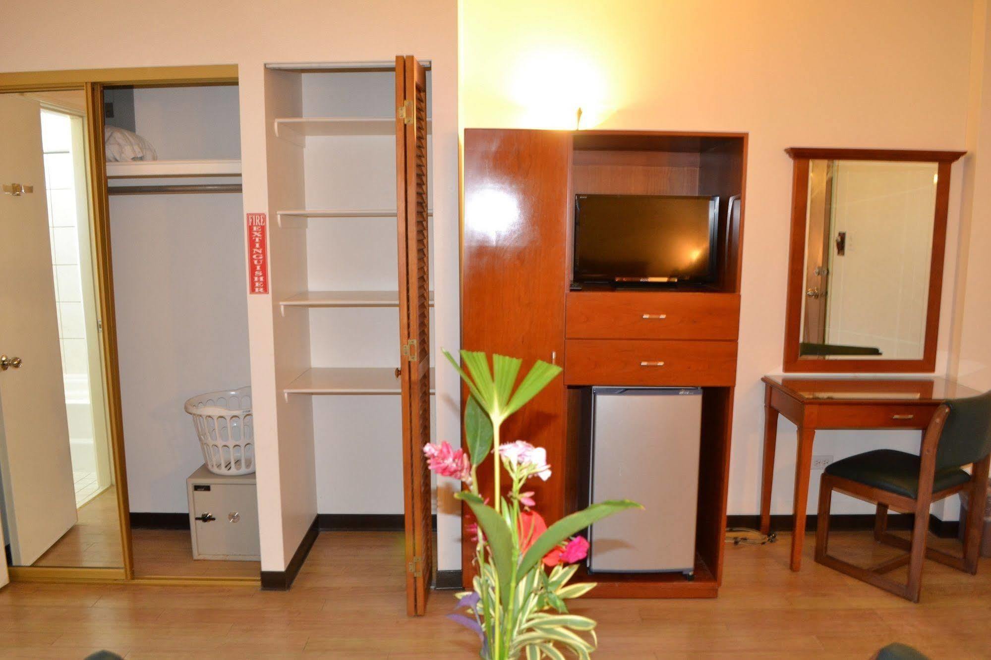 Hotel West Plaza Malakal Koror Zewnętrze zdjęcie